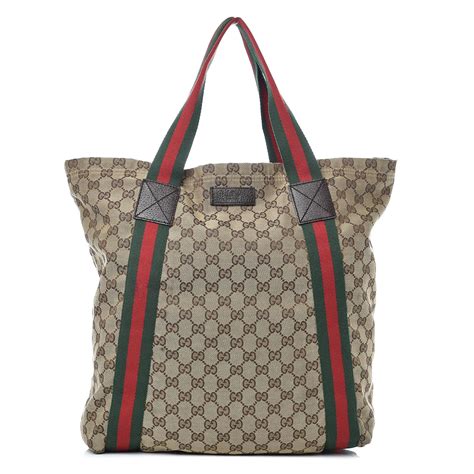 gucci attachment bag.